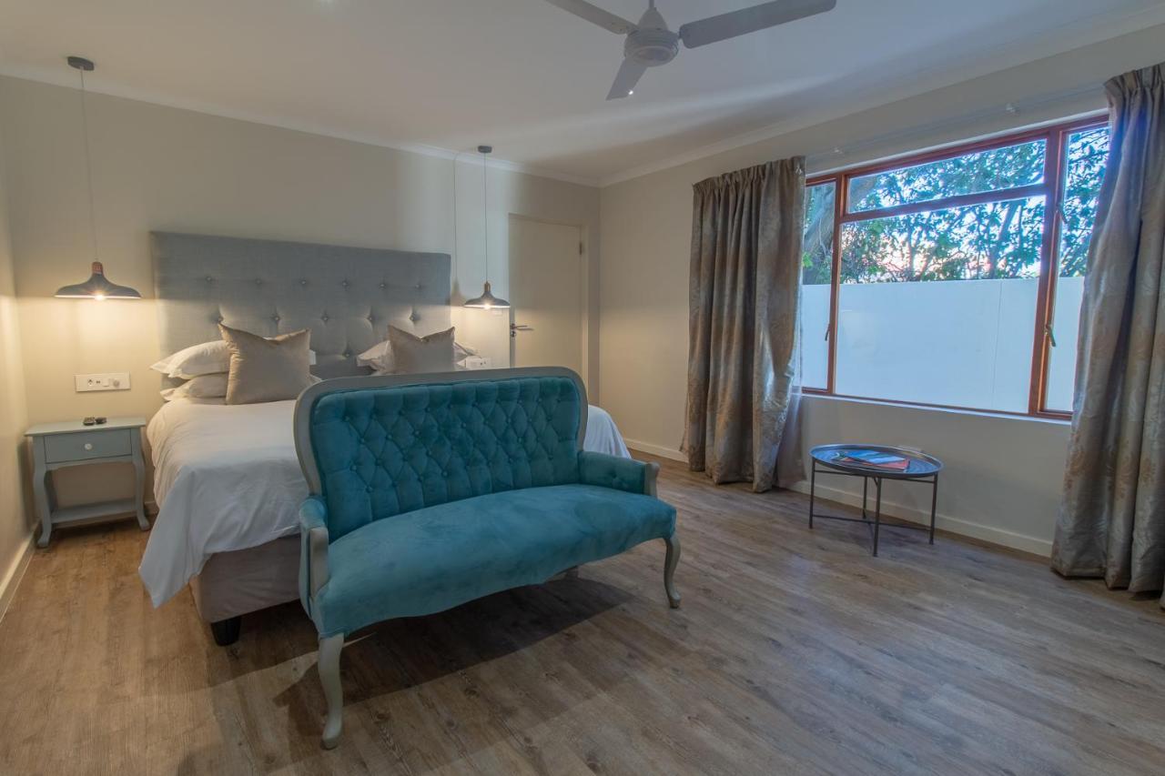 Penguino Guesthouse Hermanus Ngoại thất bức ảnh