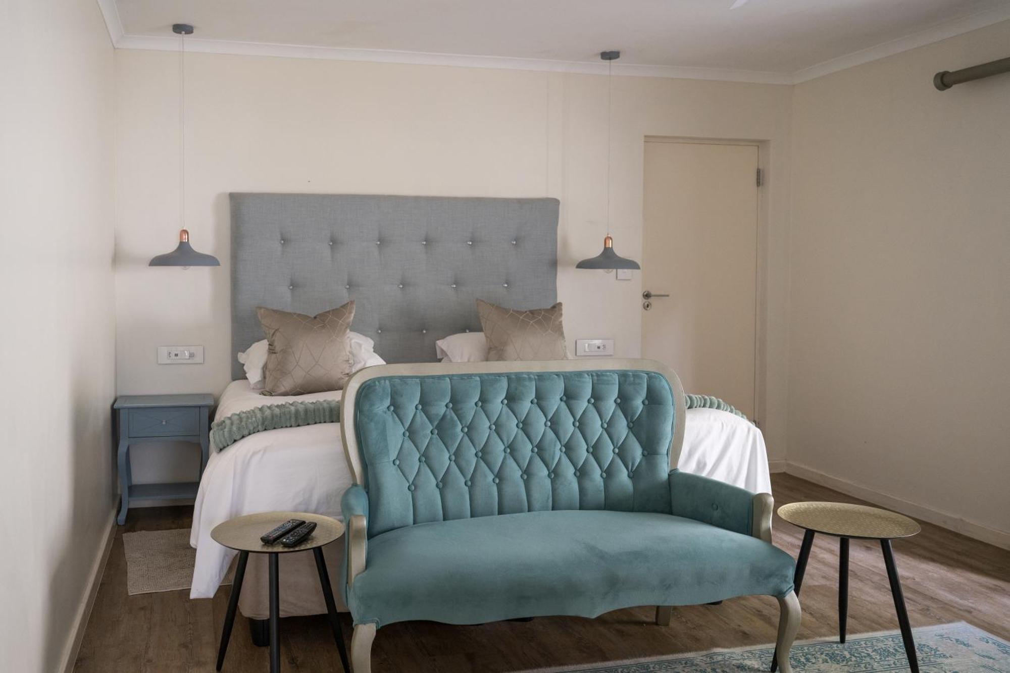 Penguino Guesthouse Hermanus Ngoại thất bức ảnh